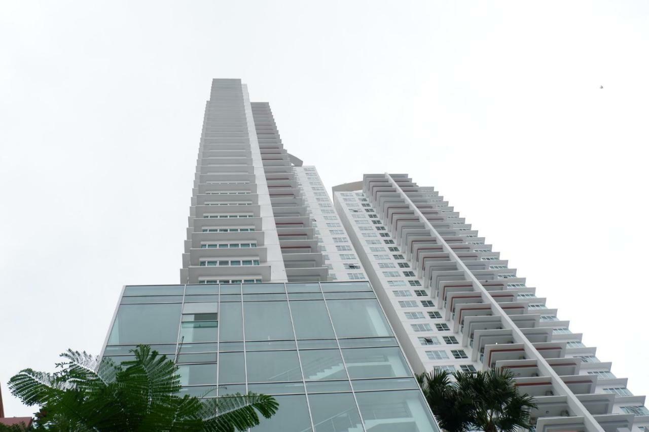 The Pinnacle Tower Джохор-Бару Екстер'єр фото